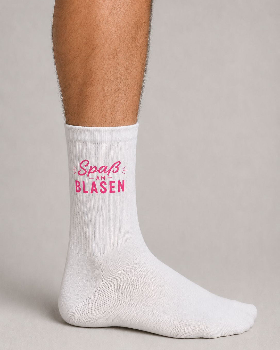 Tennissocken mit pinkem Aufdruck "Spaß am Blasen"